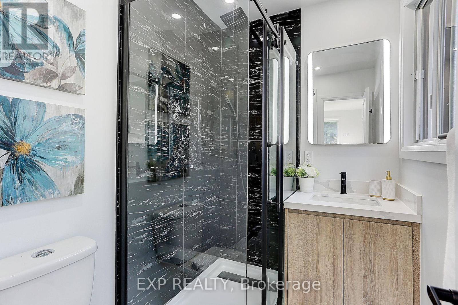 181 Maple Avenue, Richmond Hill, Ontario  L4C 1M2 - Photo 14 - N12715046