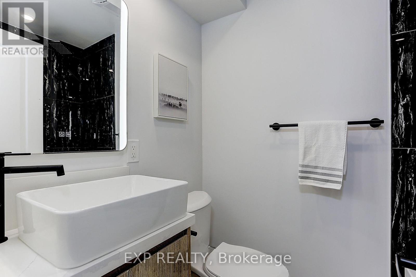 181 Maple Avenue, Richmond Hill, Ontario  L4C 1M2 - Photo 19 - N12715046