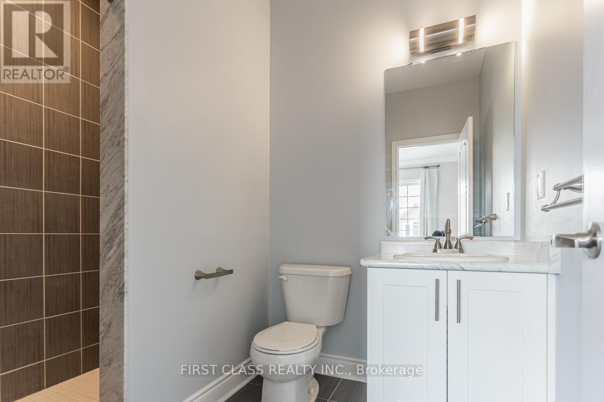 1123 Grainger Trail, Newmarket, Ontario  L3X 0G7 - Photo 15 - N12715078