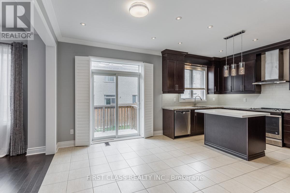 1123 Grainger Trail, Newmarket, Ontario  L3X 0G7 - Photo 8 - N12715078