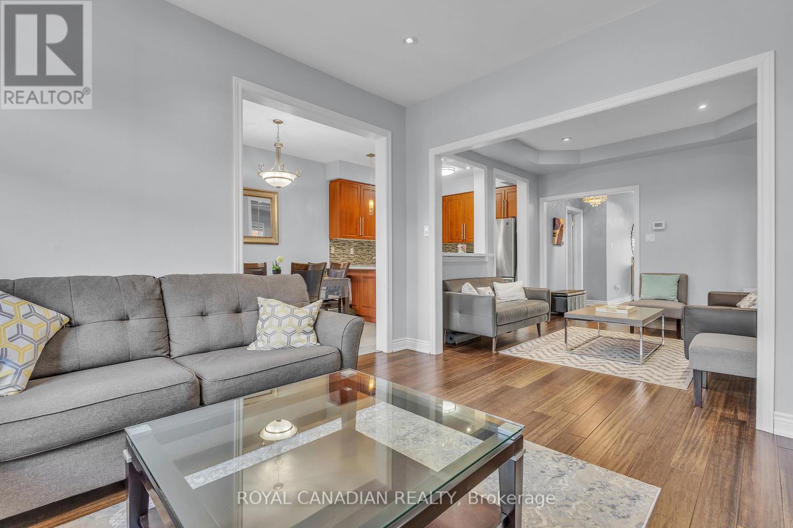 6 Mediterra Drive, Vaughan, Ontario  L4H 3B6 - Photo 16 - N12715104