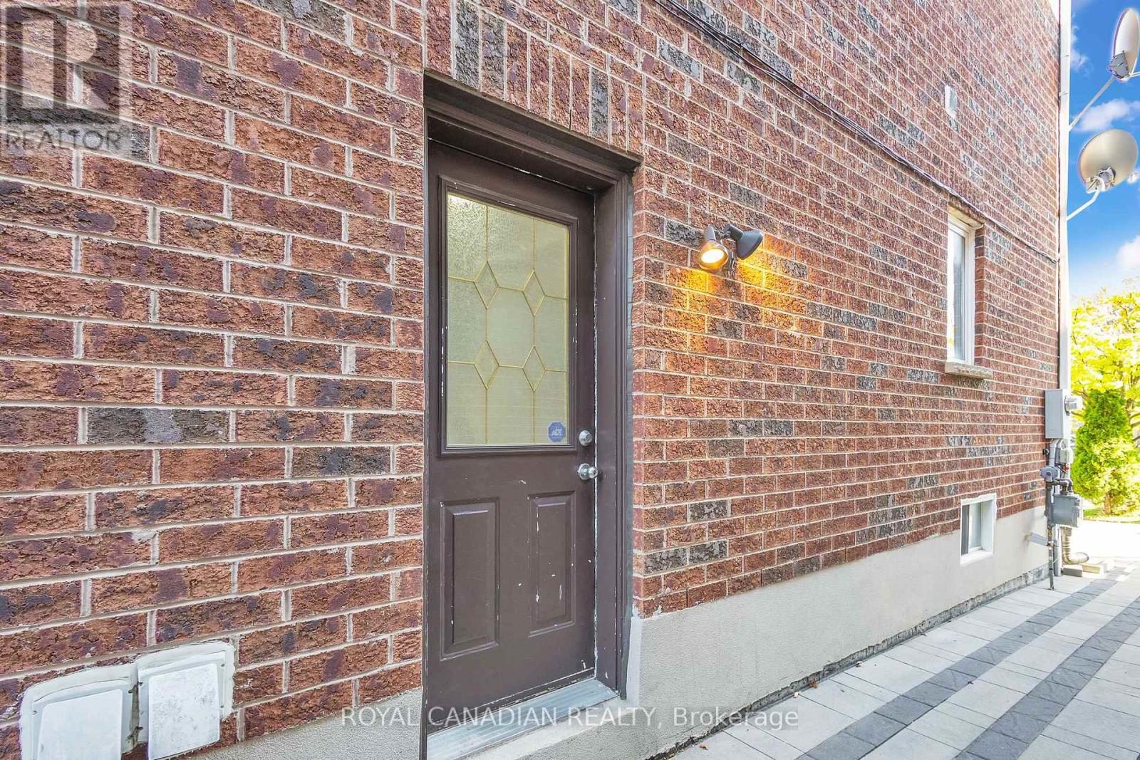 6 Mediterra Drive, Vaughan, Ontario  L4H 3B6 - Photo 25 - N12715104