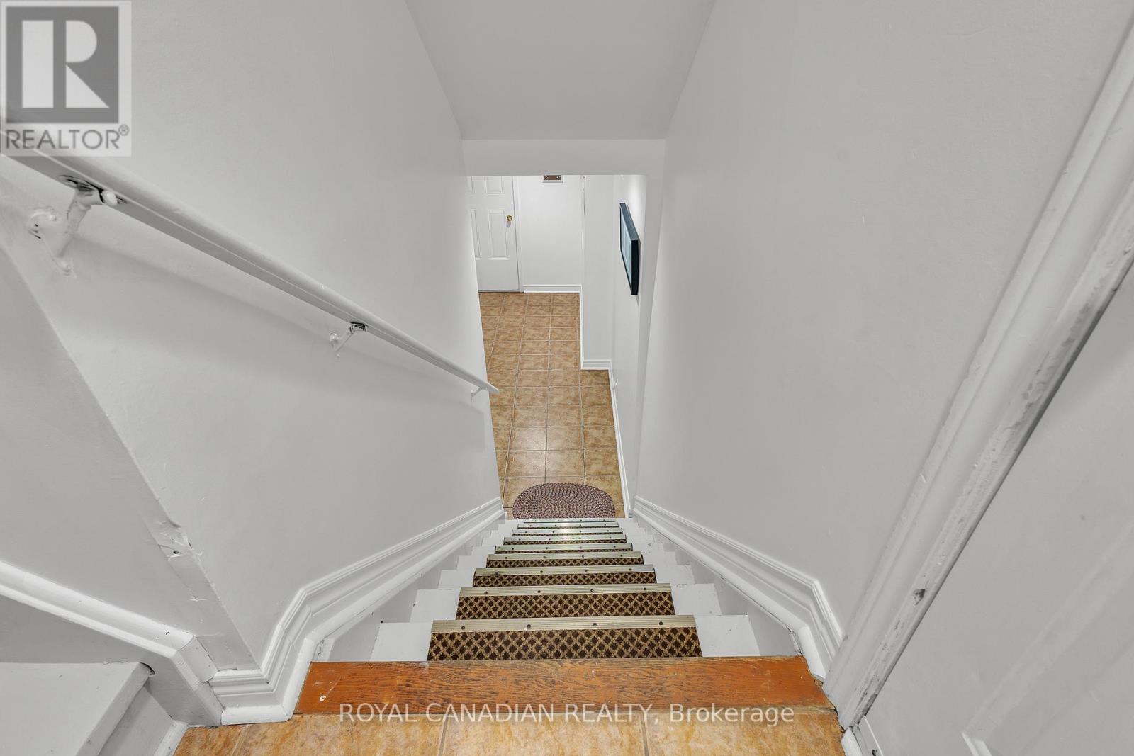 6 Mediterra Drive, Vaughan, Ontario  L4H 3B6 - Photo 27 - N12715104
