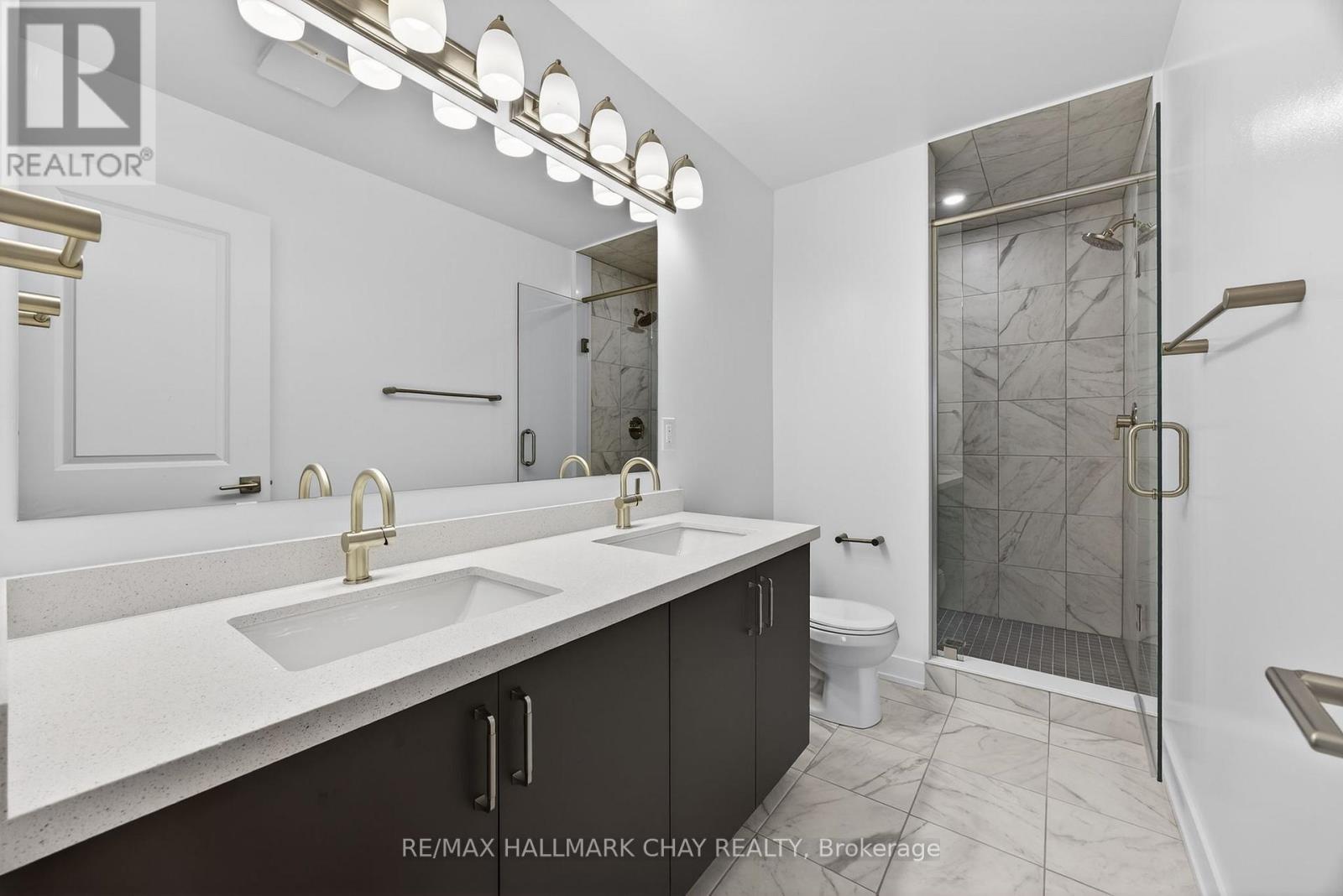 32 Mcaush Street, Barrie, Ontario  L9J 0V6 - Photo 13 - S12715070