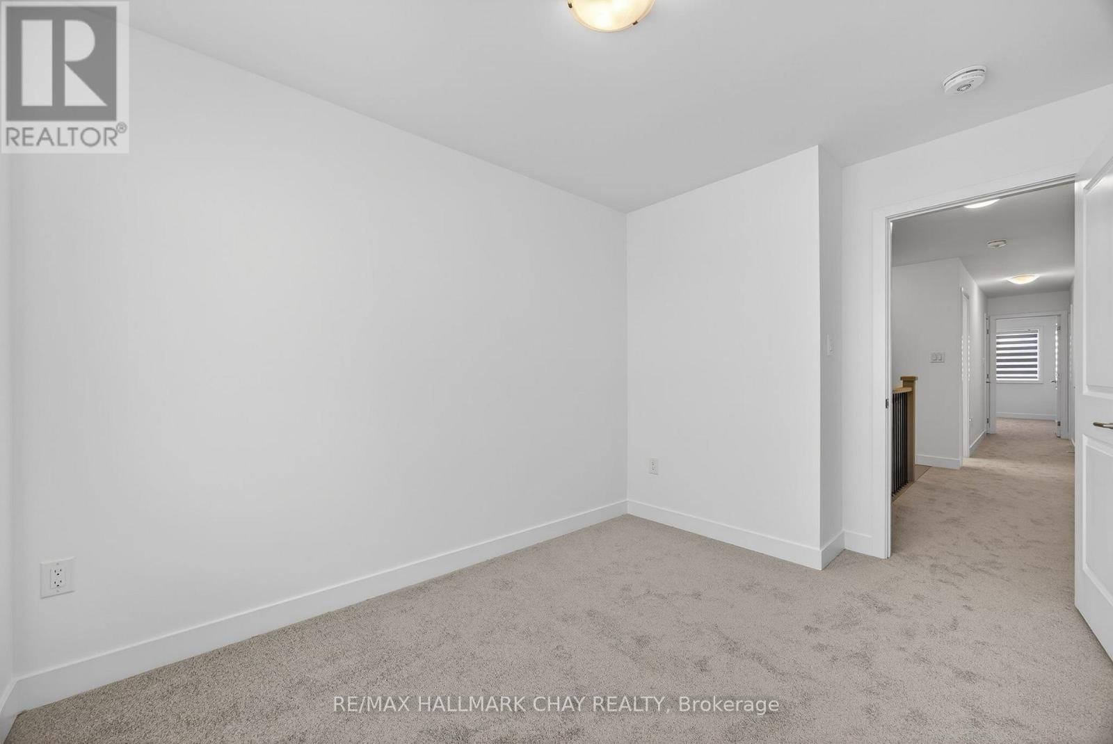 32 Mcaush Street, Barrie, Ontario  L9J 0V6 - Photo 16 - S12715070