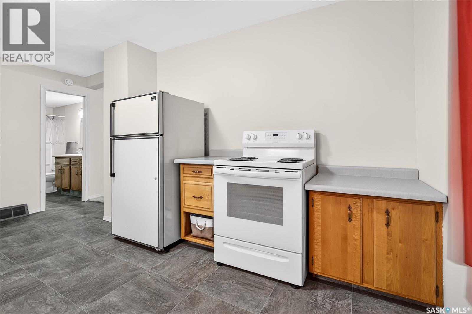 909 Ominica Street E, Moose Jaw, Saskatchewan  S6H 0J1 - Photo 11 - SK027098