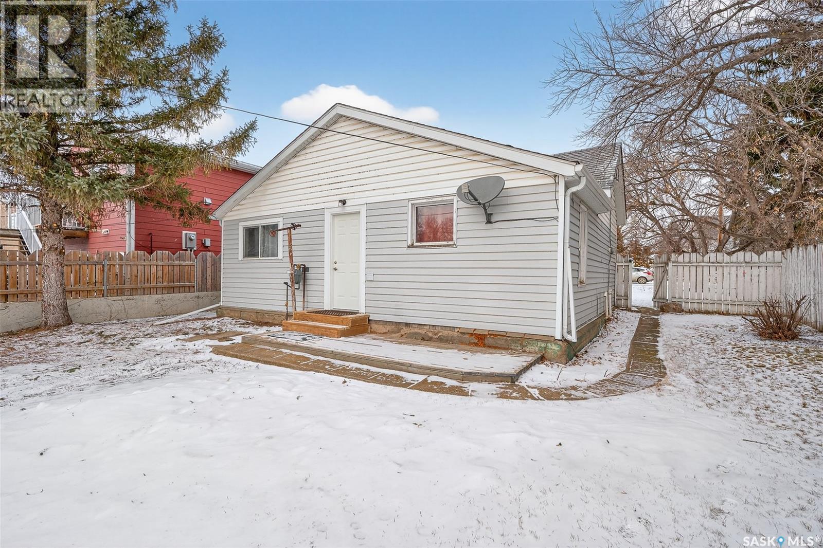 909 Ominica Street E, Moose Jaw, Saskatchewan  S6H 0J1 - Photo 25 - SK027098