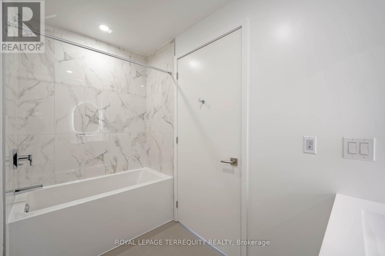 2310 - 36 Olive Avenue, Toronto, Ontario  M2N 4P9 - Photo 18 - C12714794