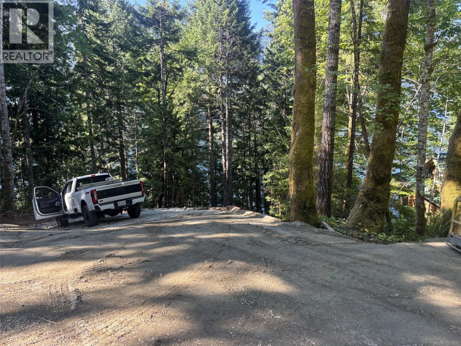 19350 Pacific Rim Hwy, Port Alberni, British Columbia  V9Y 8Z9 - Photo 4 - 1023802