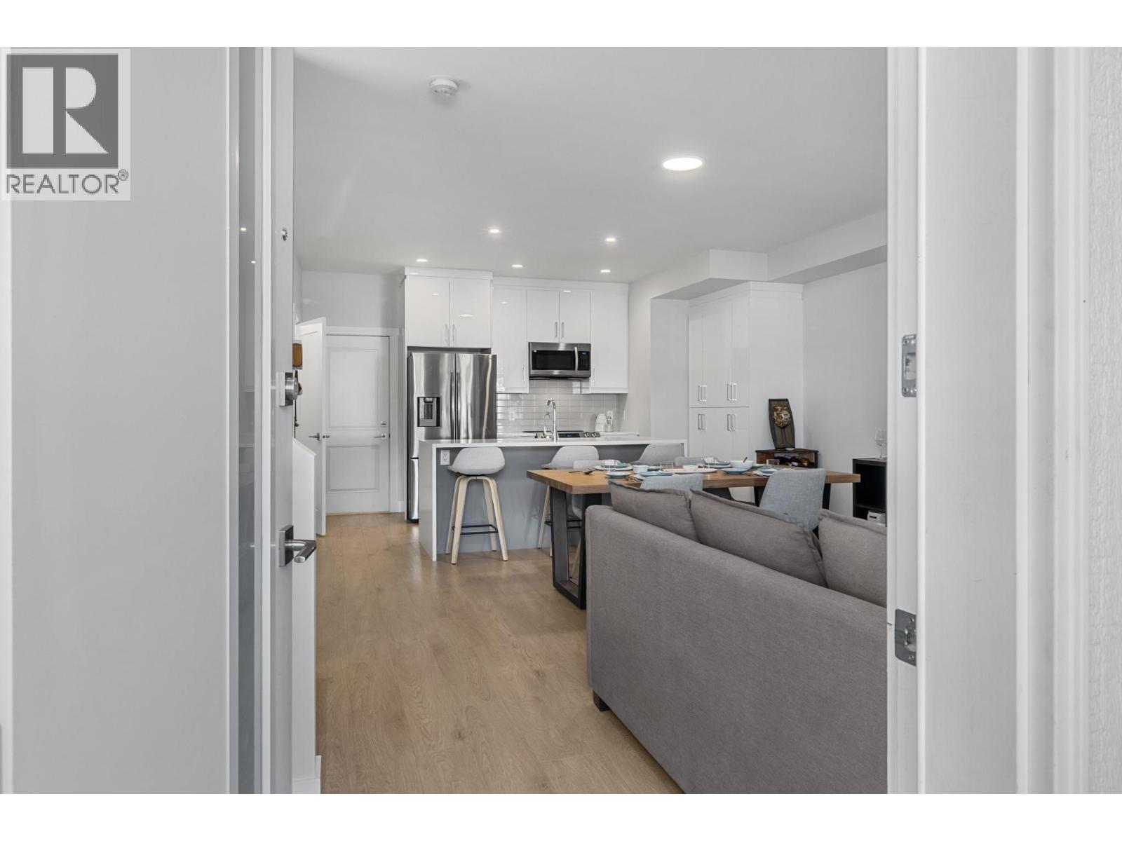 115 Wyndham Crescent Unit# 12, Kelowna, British Columbia