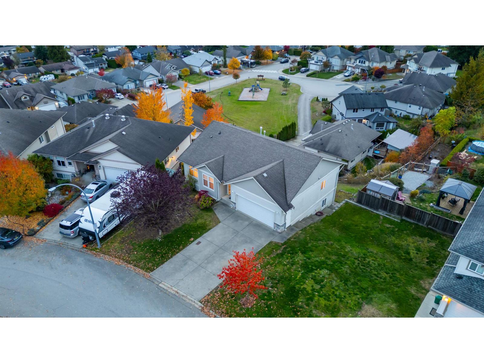 32464 Bobcat Drive, Mission, British Columbia  V2V 7P7 - Photo 36 - R3065407