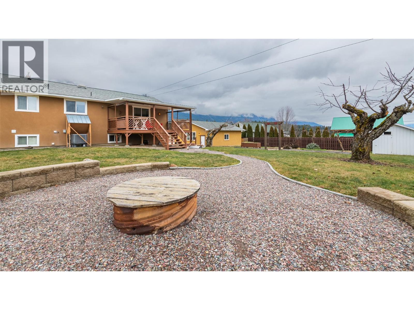 4857 Canyon Lister Road, Canyon, British Columbia  V0B 1C1 - Photo 39 - 10373151