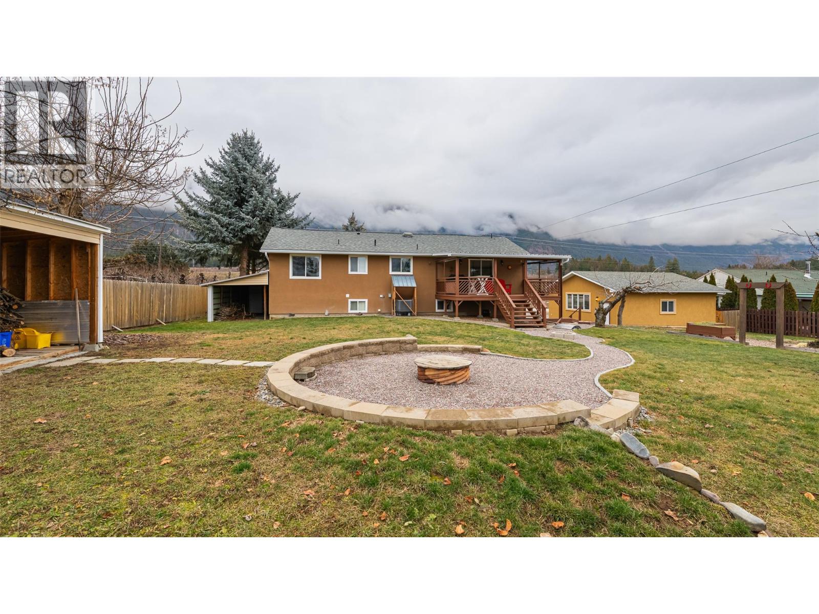 4857 Canyon Lister Road, Canyon, British Columbia  V0B 1C1 - Photo 37 - 10373151