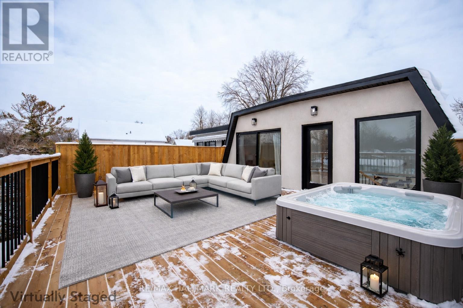 68 Rhodes Avenue, Toronto, Ontario  M4L 2Z9 - Photo 34 - E12712172