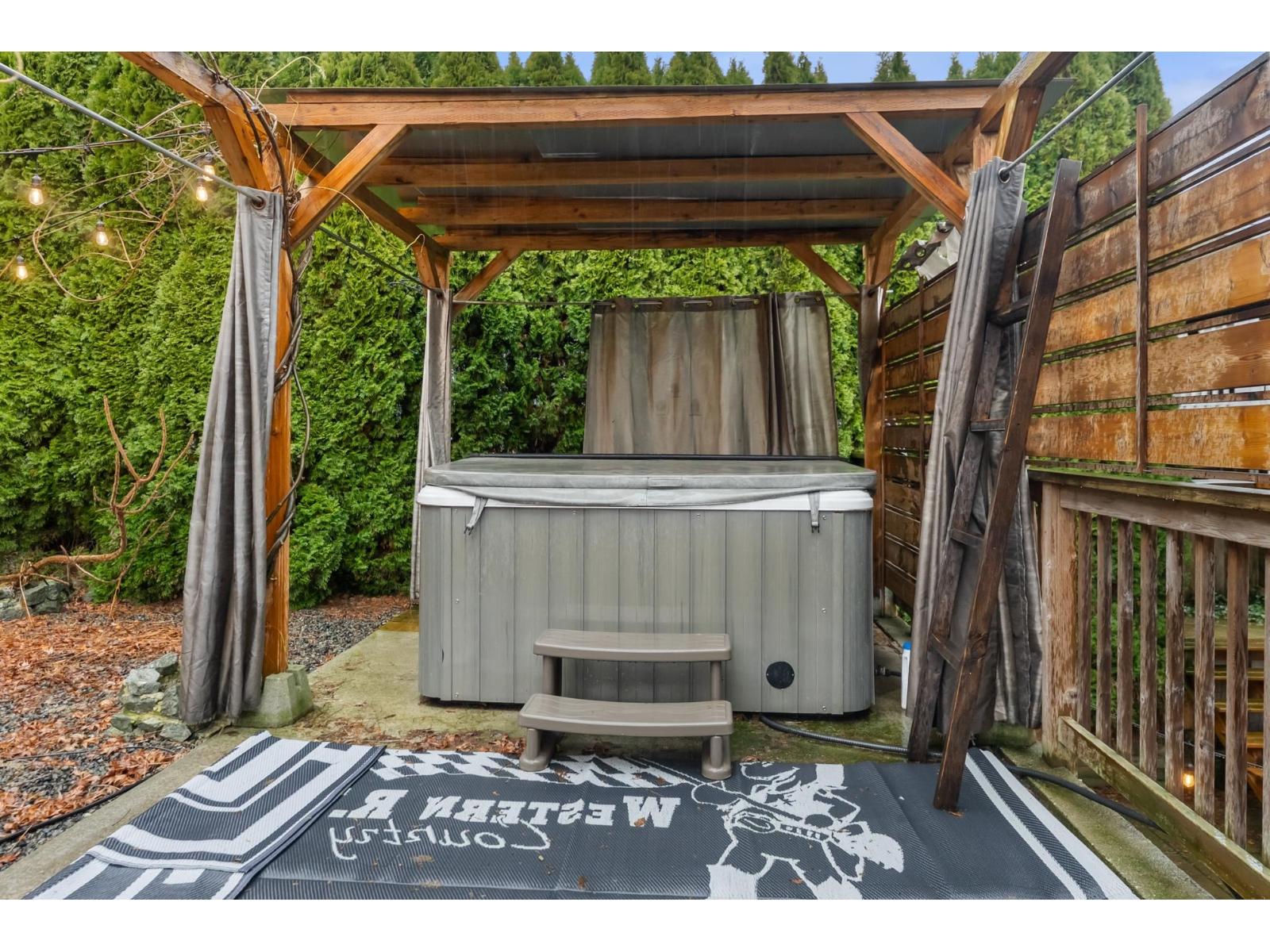 2489 Sunnyside Place, Abbotsford, British Columbia  V2T 4C4 - Photo 33 - R3077288