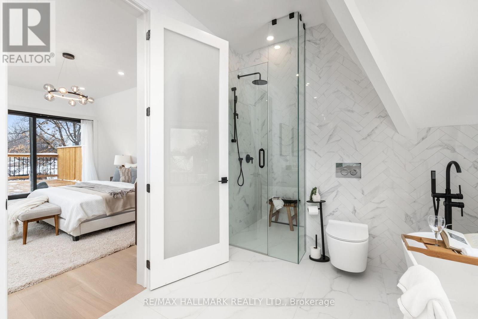 68 Rhodes Avenue, Toronto, Ontario  M4L 2Z9 - Photo 30 - E12712172