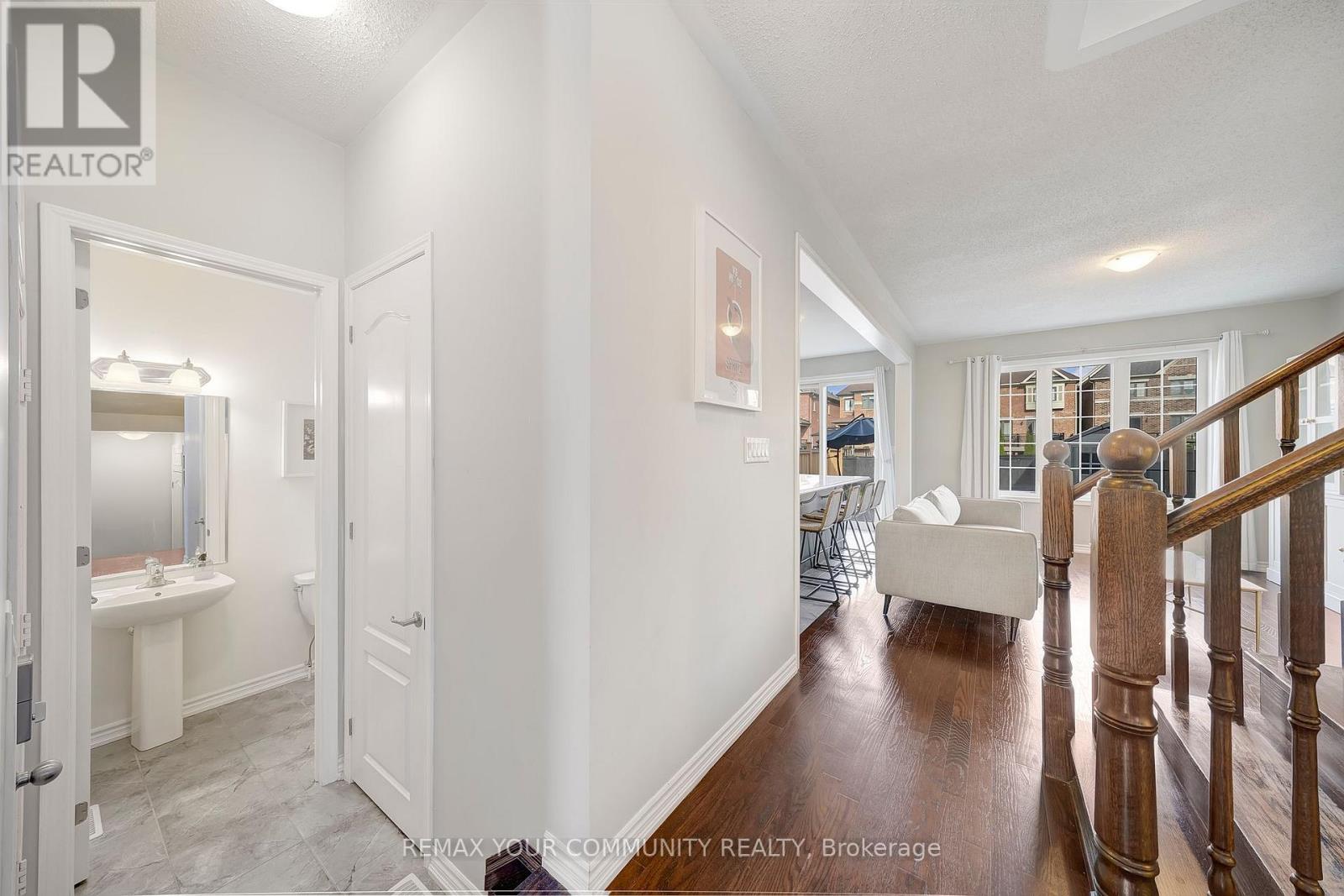 14 Faust Ridge, Vaughan, Ontario  L4H 4T1 - Photo 7 - N12714156