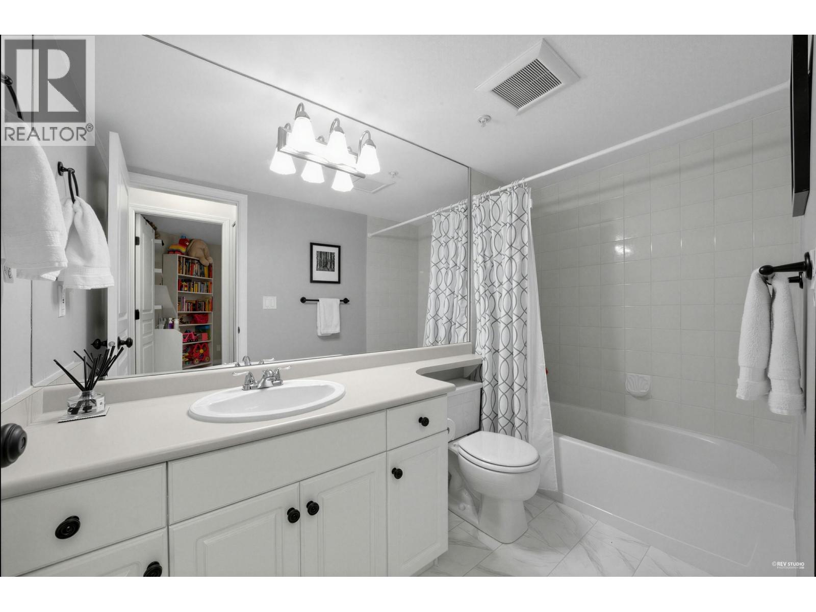 211 7139 18th Avenue, Burnaby, British Columbia  V3N 4Z3 - Photo 24 - R3081423