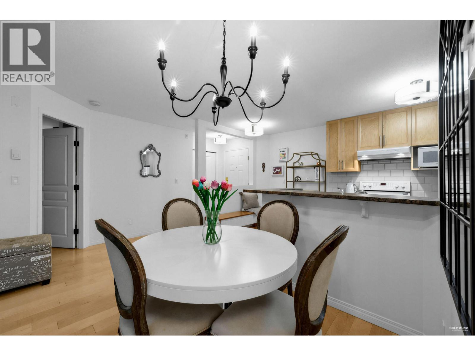 211 7139 18th Avenue, Burnaby, British Columbia  V3N 4Z3 - Photo 10 - R3081423