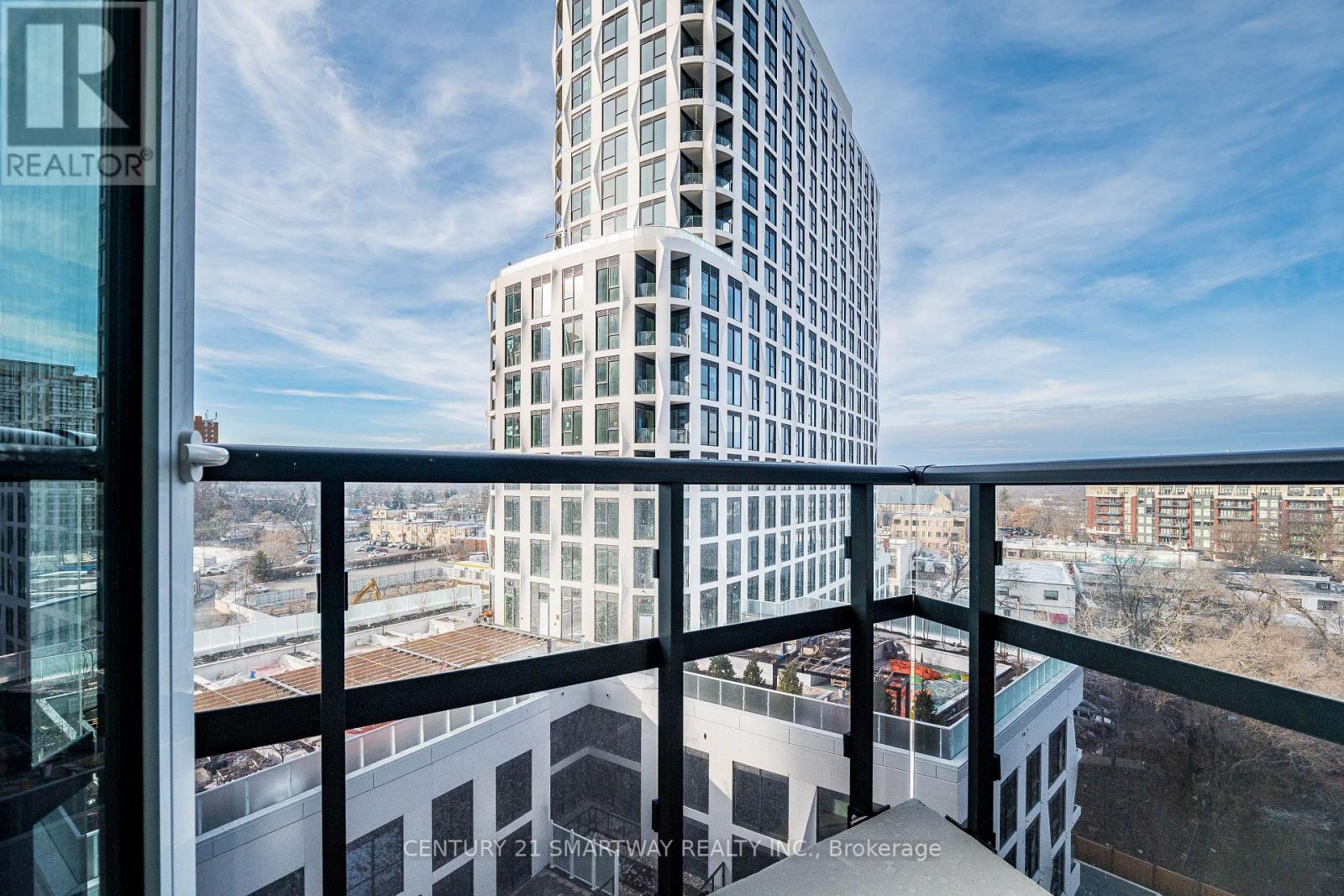 911 - 60 Central Park Roadway, Toronto, Ontario  M9A 0E6 - Photo 28 - W12643052