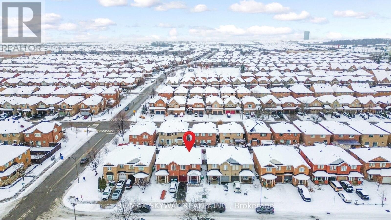 8 Hollingsworth Circle, Brampton, Ontario  L7A 0J7 - Photo 43 - W12715016