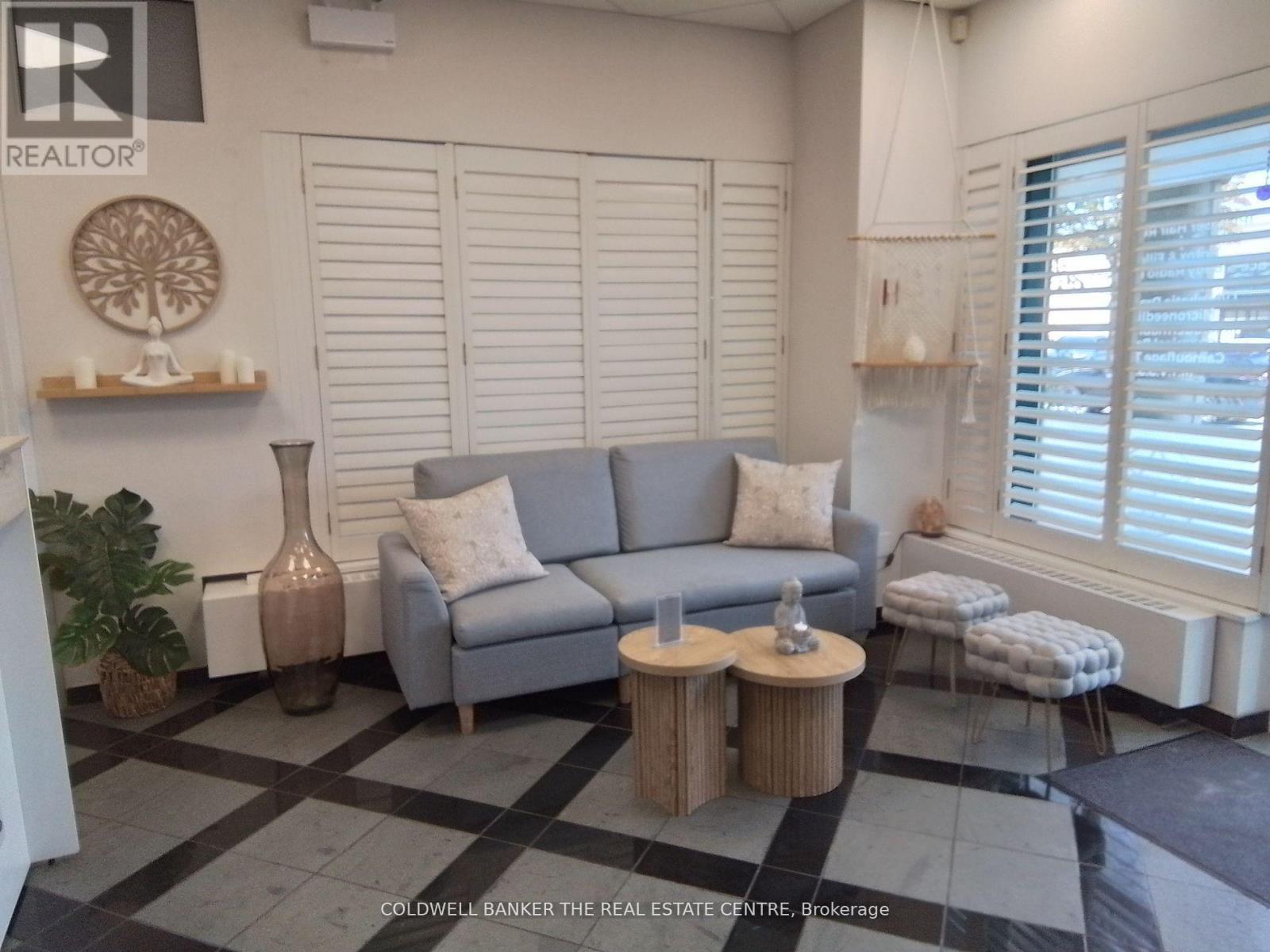 1280 FINCH STREET, Toronto, Ontario