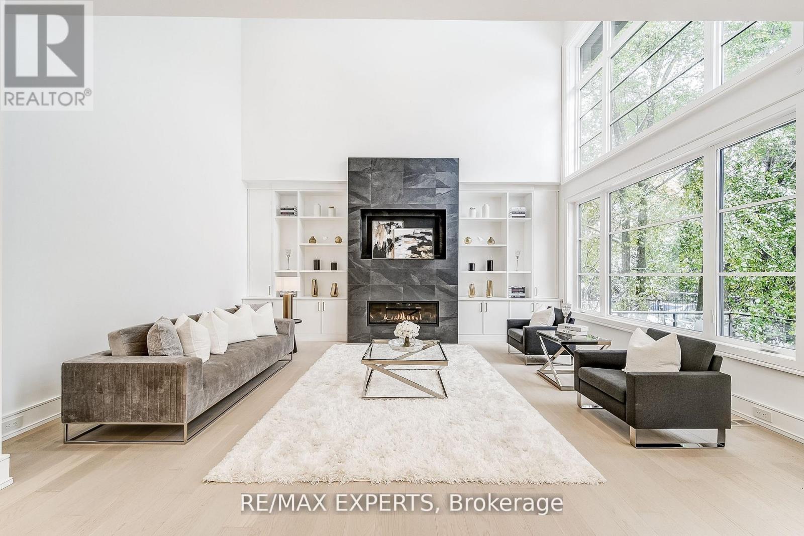 278 Mineola Road E, Mississauga, Ontario  L5G 2G3 - Photo 10 - W12715066