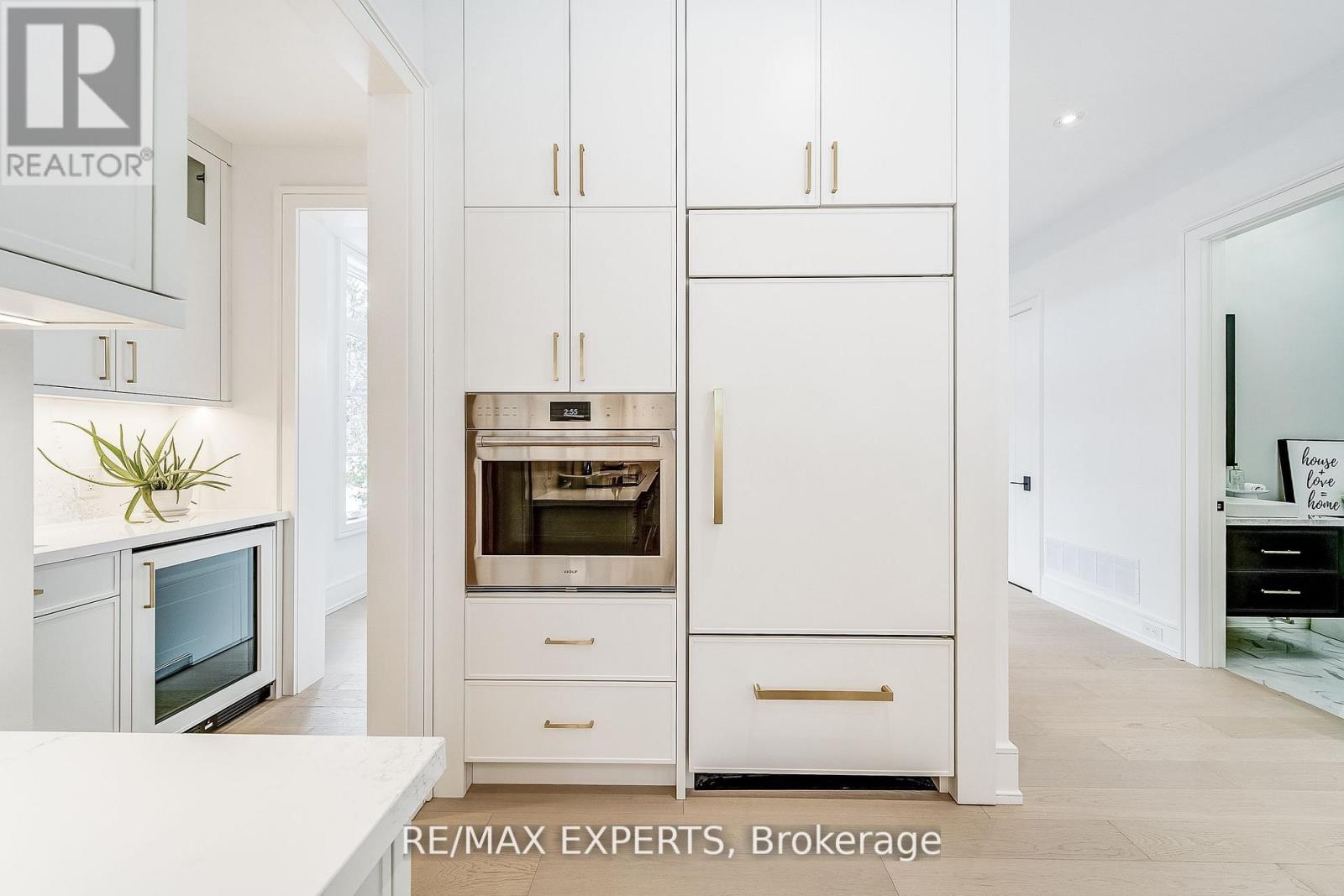 278 Mineola Road E, Mississauga, Ontario  L5G 2G3 - Photo 15 - W12715066