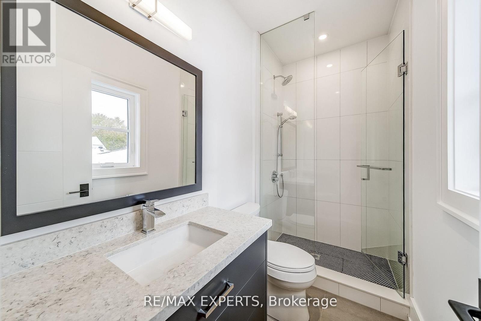 278 Mineola Road E, Mississauga, Ontario  L5G 2G3 - Photo 22 - W12715066