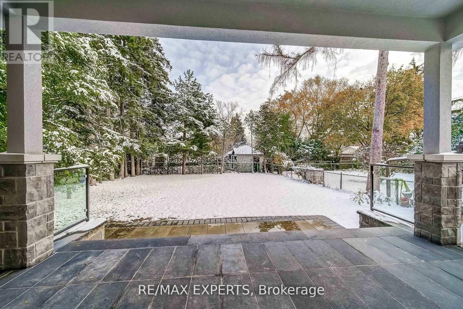 278 Mineola Road E, Mississauga, Ontario  L5G 2G3 - Photo 46 - W12715066