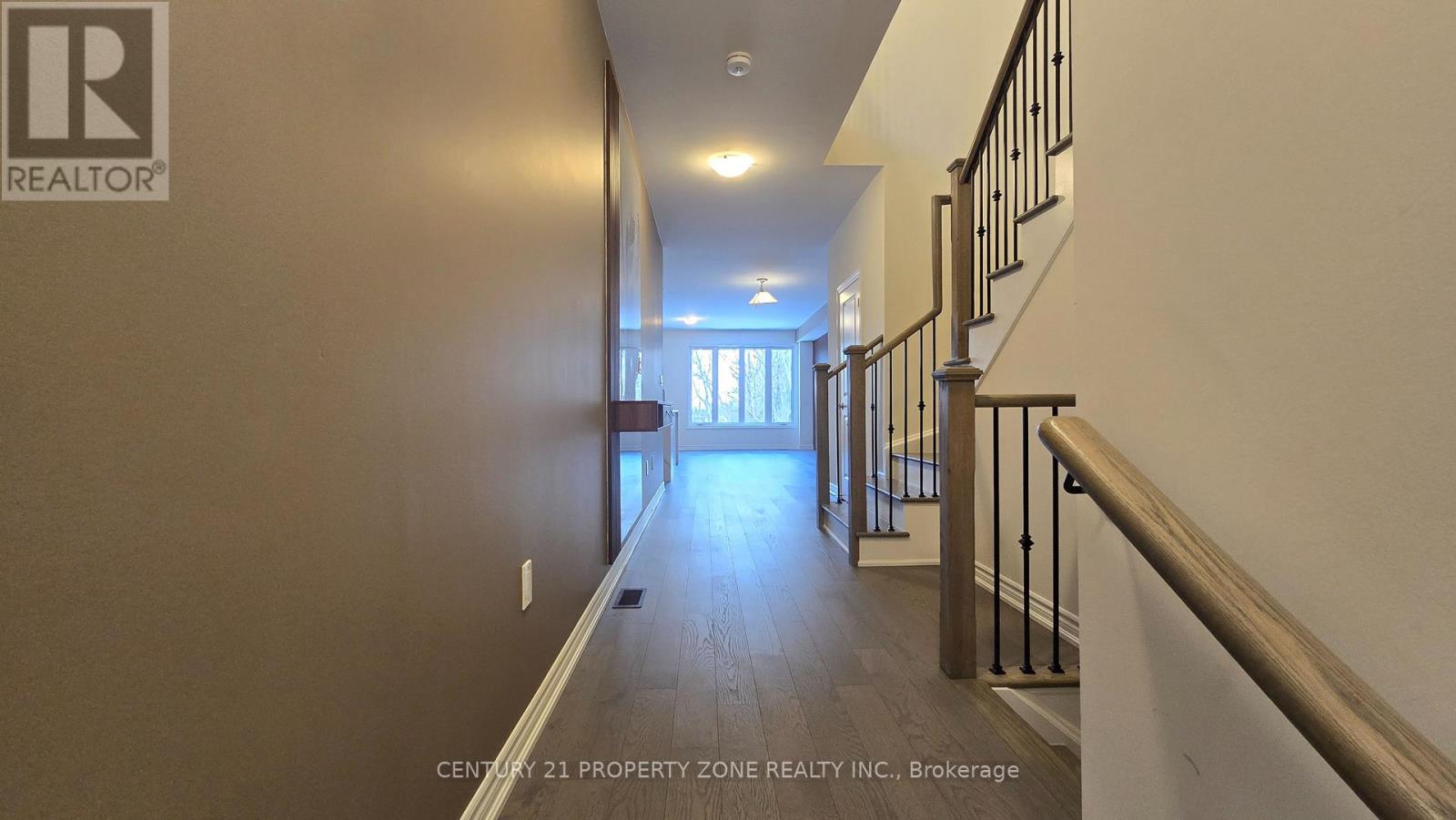 573 Celandine Terrace, Milton, Ontario  L9T 2X5 - Photo 3 - W12715090