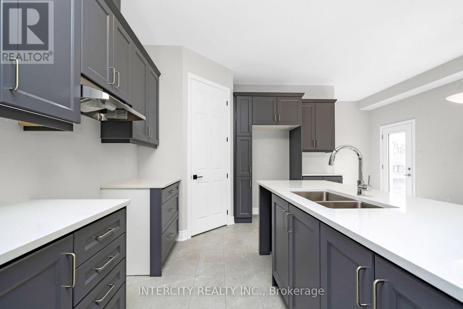 Lot 165 - 74 Claremont Drive, Brampton, Ontario  L6R 4G2 - Photo 14 - W12715136