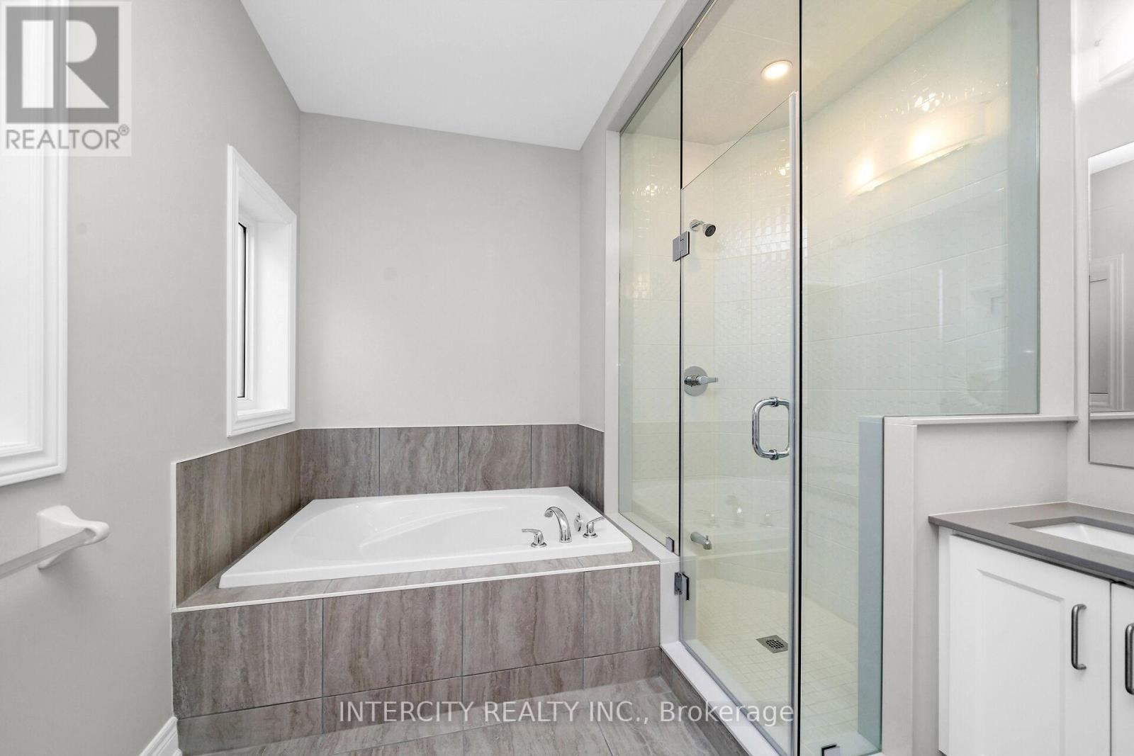 Lot 165 - 74 Claremont Drive, Brampton, Ontario  L6R 4G2 - Photo 22 - W12715136