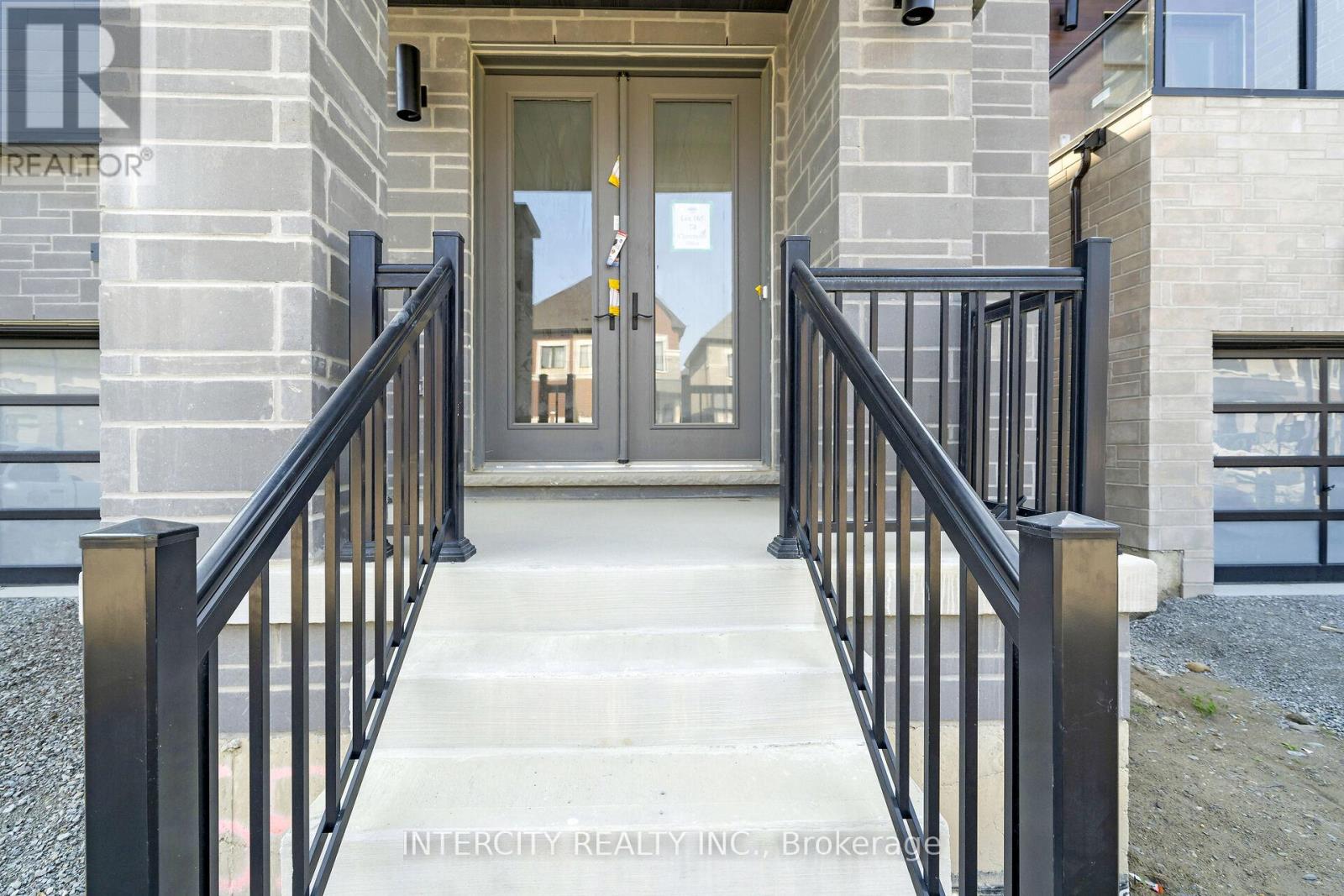 Lot 165 - 74 Claremont Drive, Brampton, Ontario  L6R 4G2 - Photo 3 - W12715136