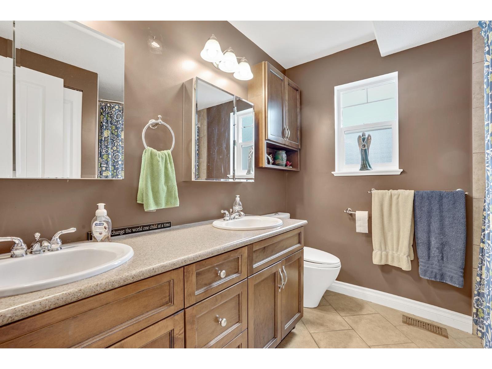 4500 207a Street, Langley, British Columbia  V3A 2G7 - Photo 25 - R3081023