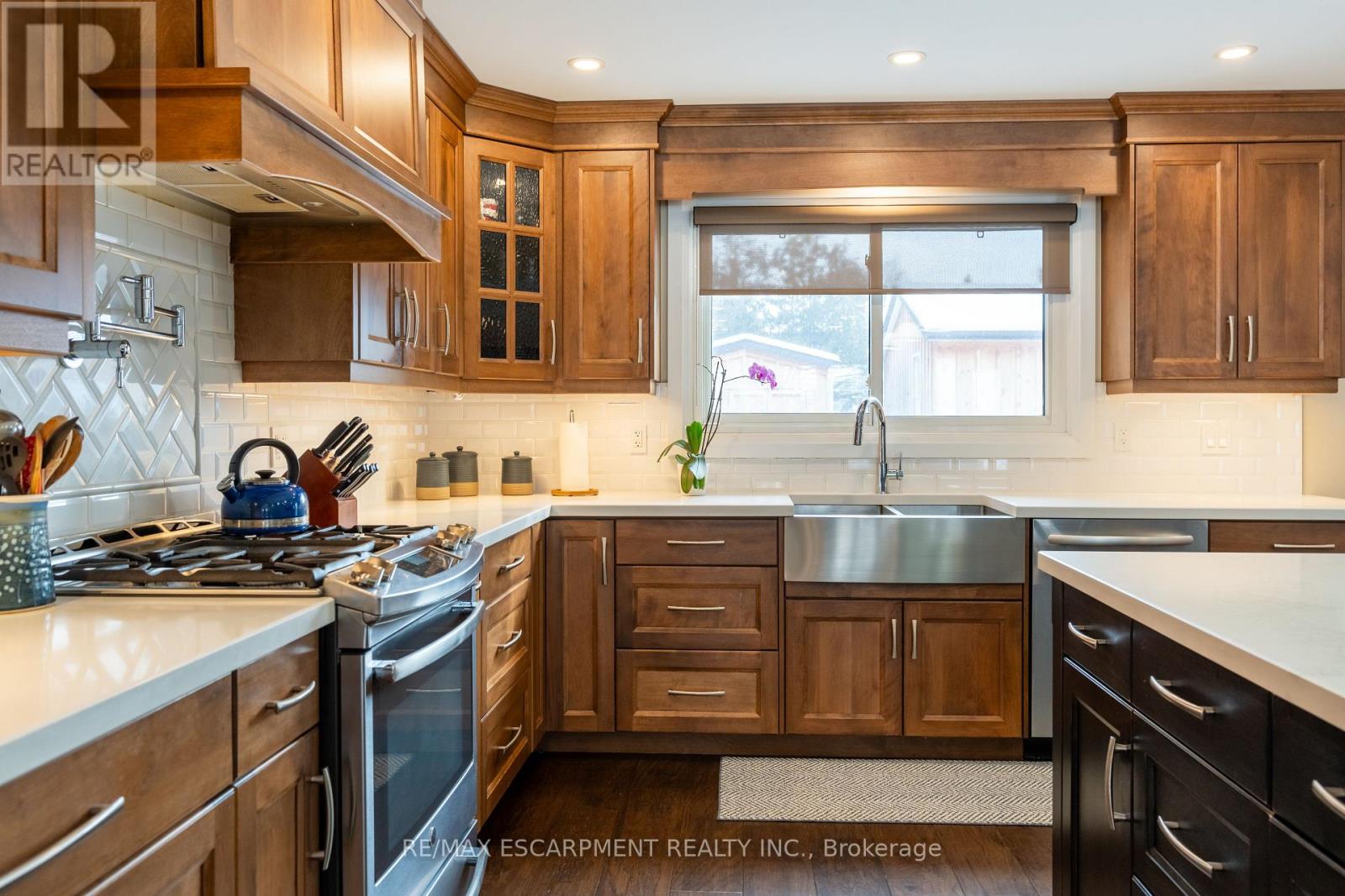 569 Rosseau Road, Hamilton, Ontario  L8K 4T7 - Photo 14 - X12715008