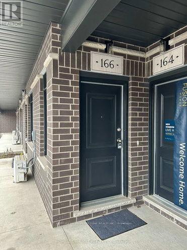 164 OAT LANE, Kitchener, Ontario