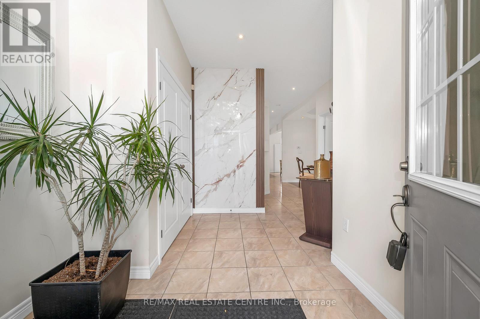 733 Stone Church Road E, Hamilton, Ontario  L8W 1A9 - Photo 6 - X12715118