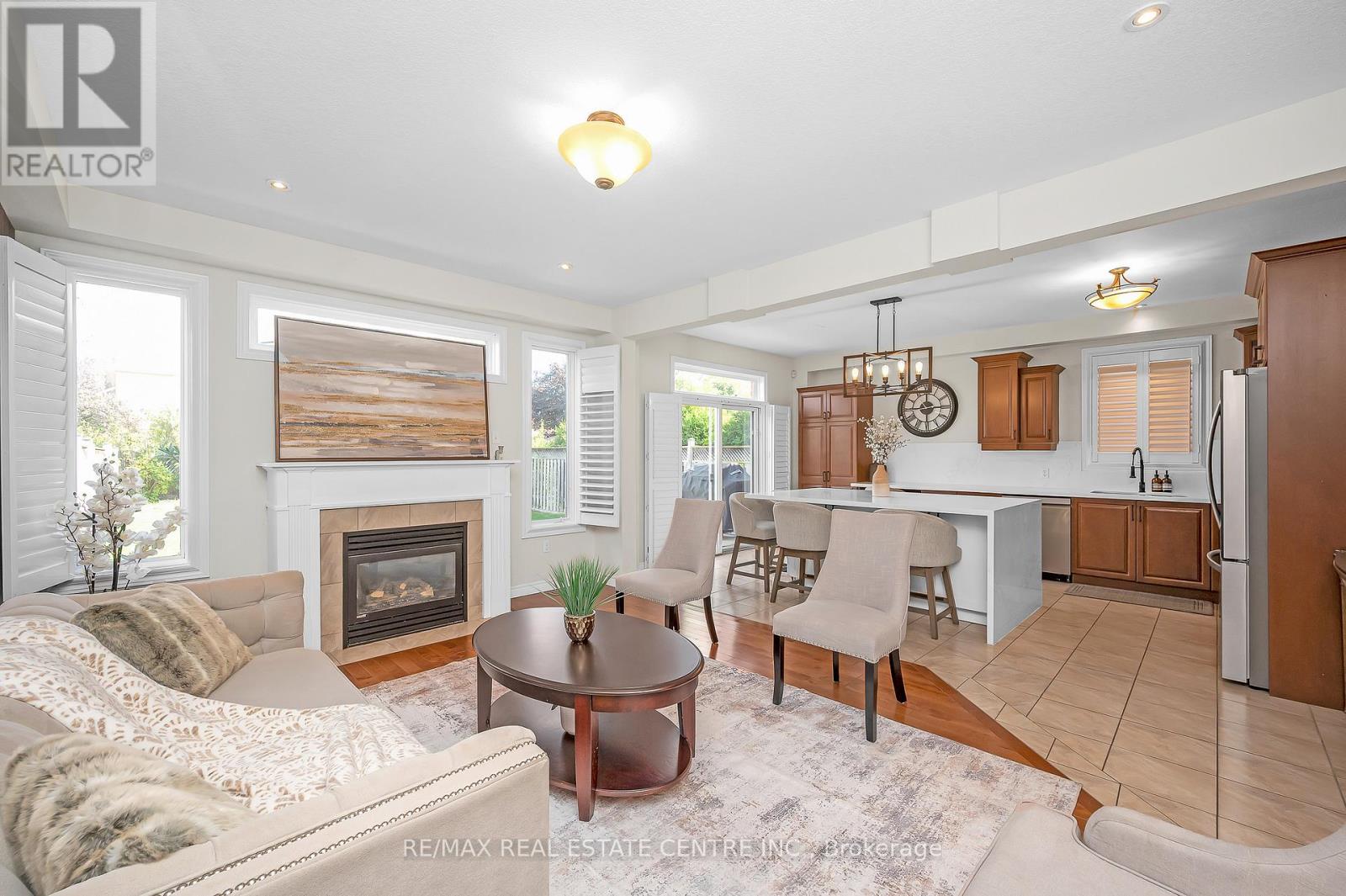 733 Stone Church Road E, Hamilton, Ontario  L8W 1A9 - Photo 9 - X12715118