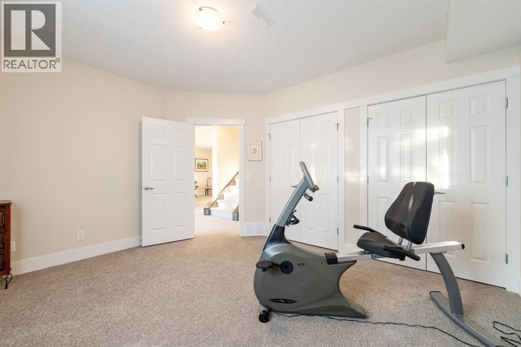 491 Rocky Vista Gardens Nw, Calgary, Alberta  T3G 0B7 - Photo 37 - A2280198