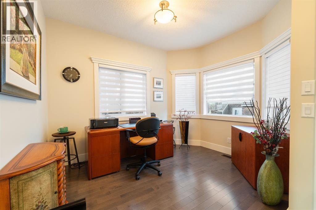 491 Rocky Vista Gardens Nw, Calgary, Alberta  T3G 0B7 - Photo 4 - A2280198