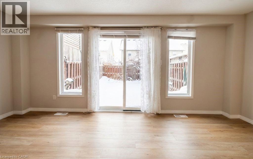 97 Max Becker Drive, Kitchener, Ontario  N2E 3W2 - Photo 5 - 40799821
