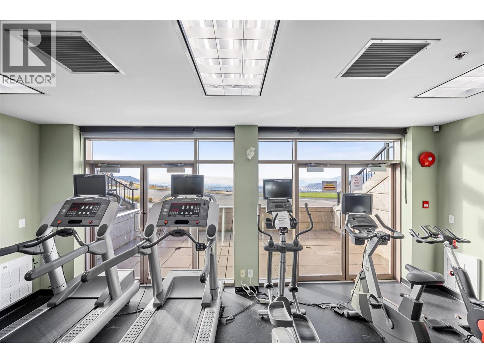 1436 Tower Ranch Drive, Kelowna, British Columbia  V1P 1T8 - Photo 33 - 10368843