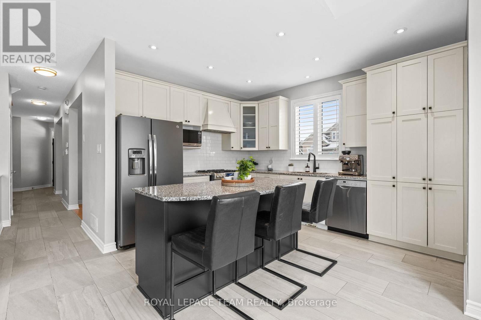 801 Bowercrest Crescent, Ottawa, Ontario  K1V 2K3 - Photo 17 - X12715192