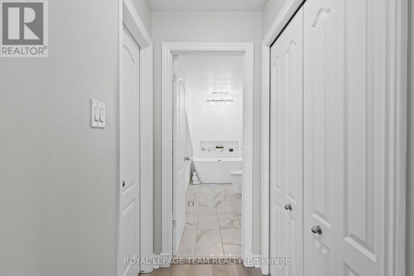 801 Bowercrest Crescent, Ottawa, Ontario  K1V 2K3 - Photo 24 - X12715192