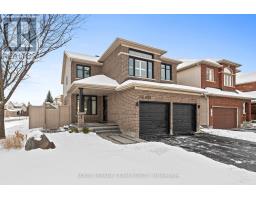 801 BOWERCREST CRESCENT, Ottawa, Ontario