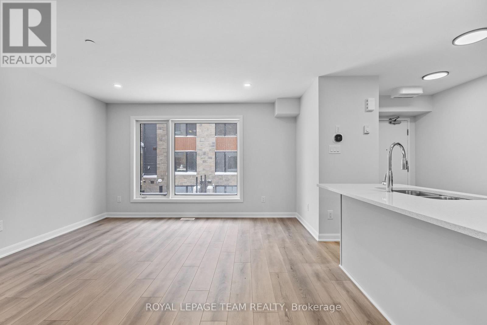 28 - 301 Glenroy Gilbert Drive, Ottawa, Ontario  K2J 7N9 - Photo 9 - X12715198