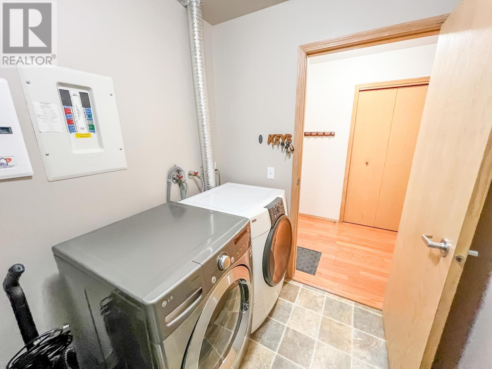 5- 204 Bay Road, Kenora, Ontario  P9N 3P3 - Photo 32 - TB2600102