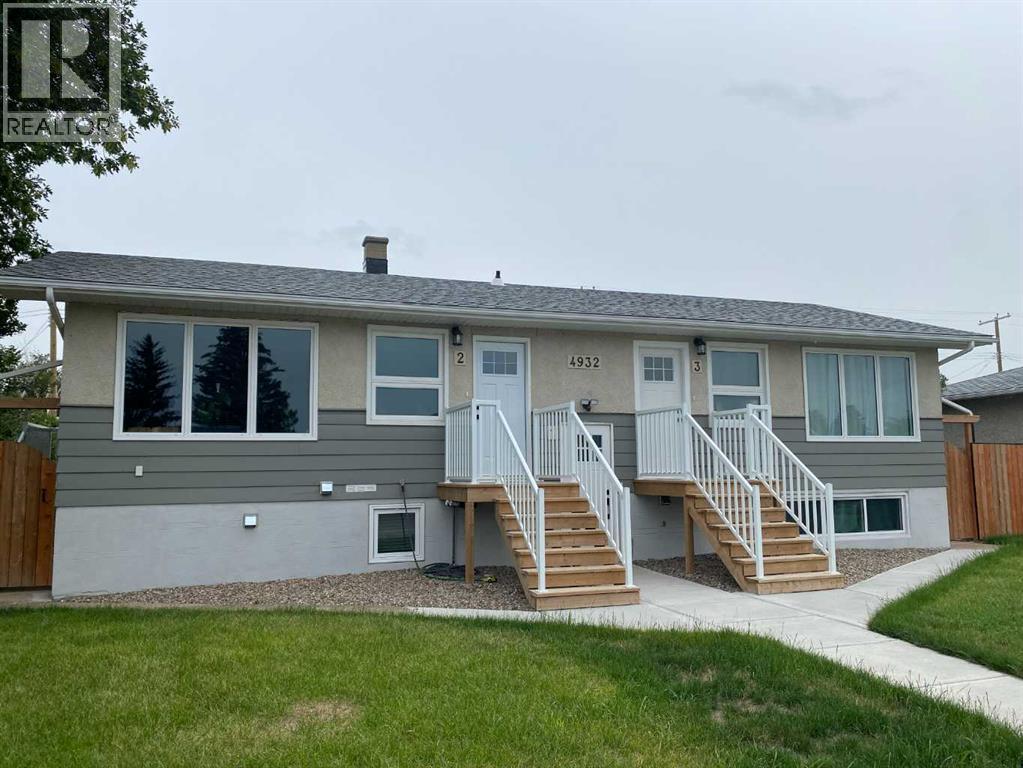 4932 57 Avenue, Taber, Alberta  T1G 1E5 - Photo 2 - A2242944