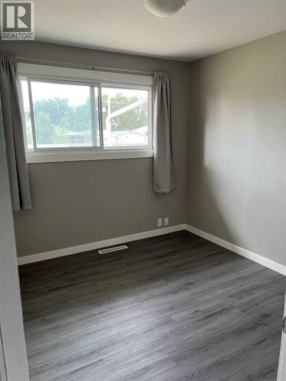 4932 57 Avenue, Taber, Alberta  T1G 1E5 - Photo 27 - A2242944